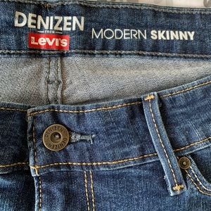 DENIZEN from LEVI'S Jeans - Modern Skinny